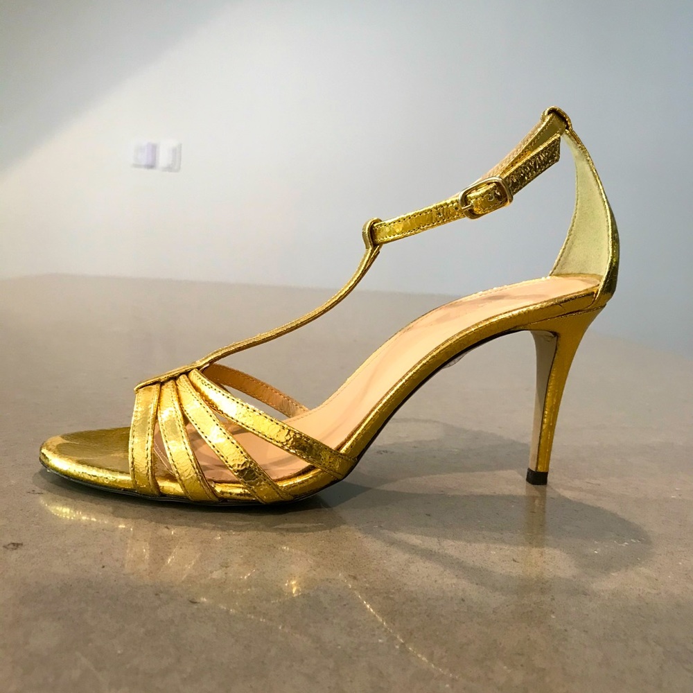 J Crew Gold Metallic Crackle Heels in Size 6 (Retail price $240)